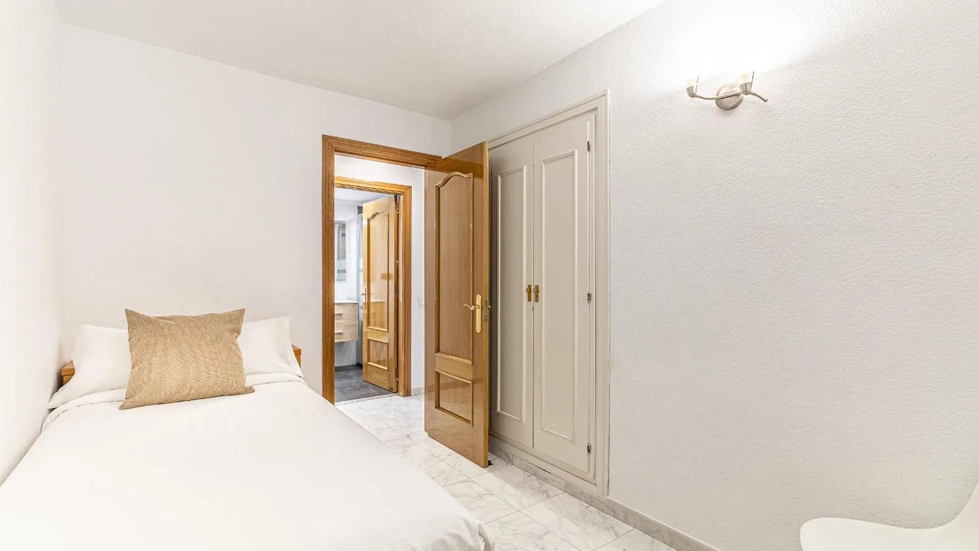 Apartment 3 Hab. Primera Linea De Playa - Marbella Centro Spain
