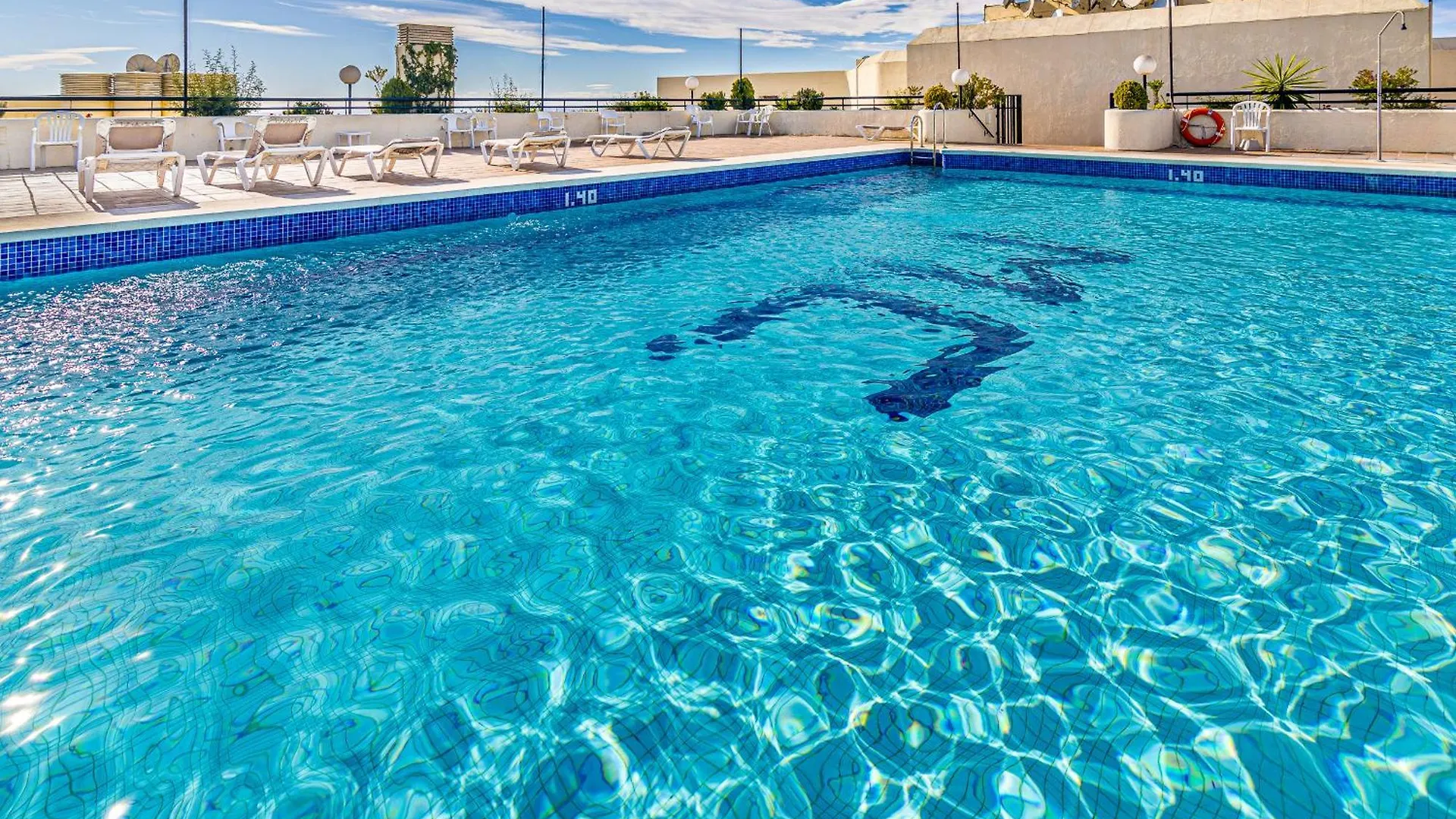 Apartment 3 Hab. Primera Linea De Playa - Marbella Centro Spain