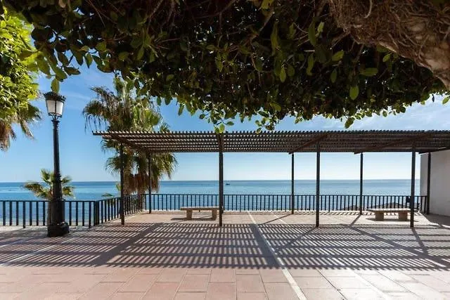 3 Hab. Primera Linea De Playa - Marbella Centro Apartment